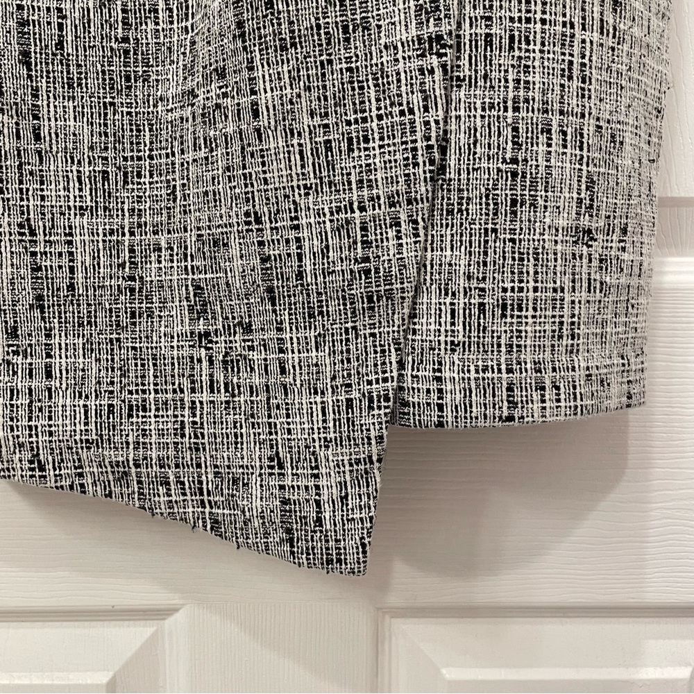 EXPRESS Dress - Picture 9 of 15